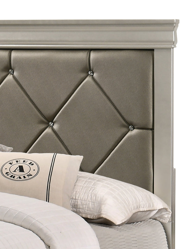 Amalia Silver Upholstered Panel Bedroom Set - Luna Furniture